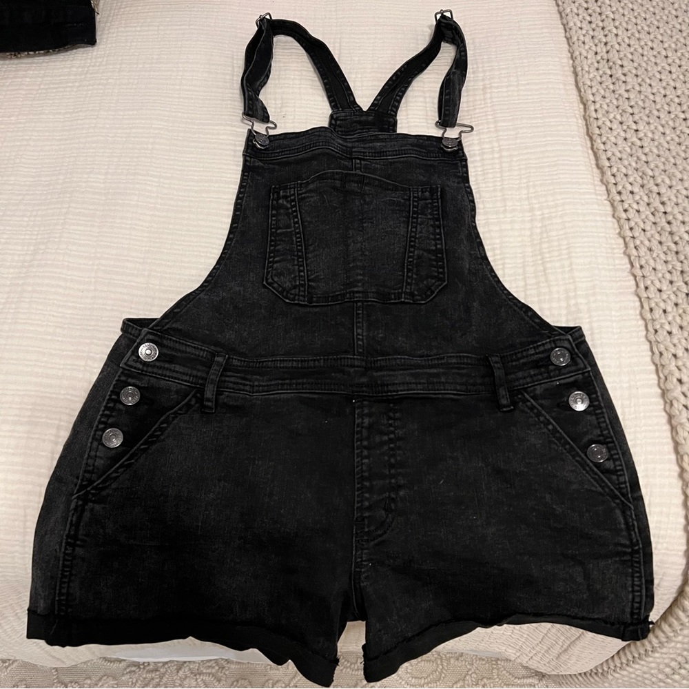 Abercrombie & Fitch Black Shorts Overalls